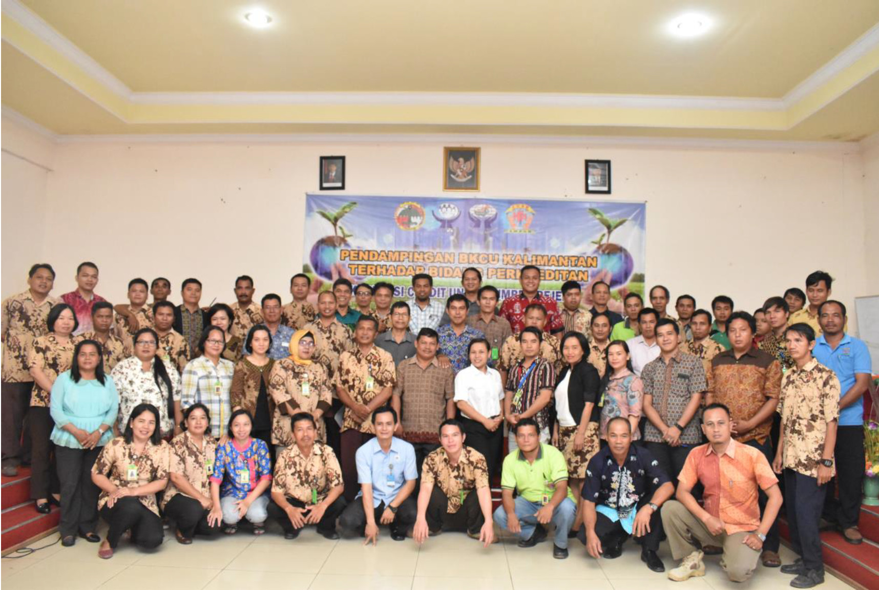 Bersama PUSKOPDIT BKCU Kalimantan, Koperasi Credit Union Sumber Rejeki semakin siap dalam bidang perkreditan