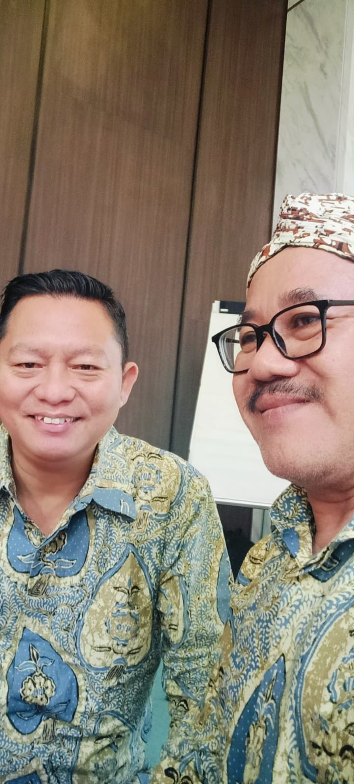 MENJADI  CU YANG MATANG:  Belajar dari Tahap-Tahap Perkembangan Organisasi Bruce W. Tuckman